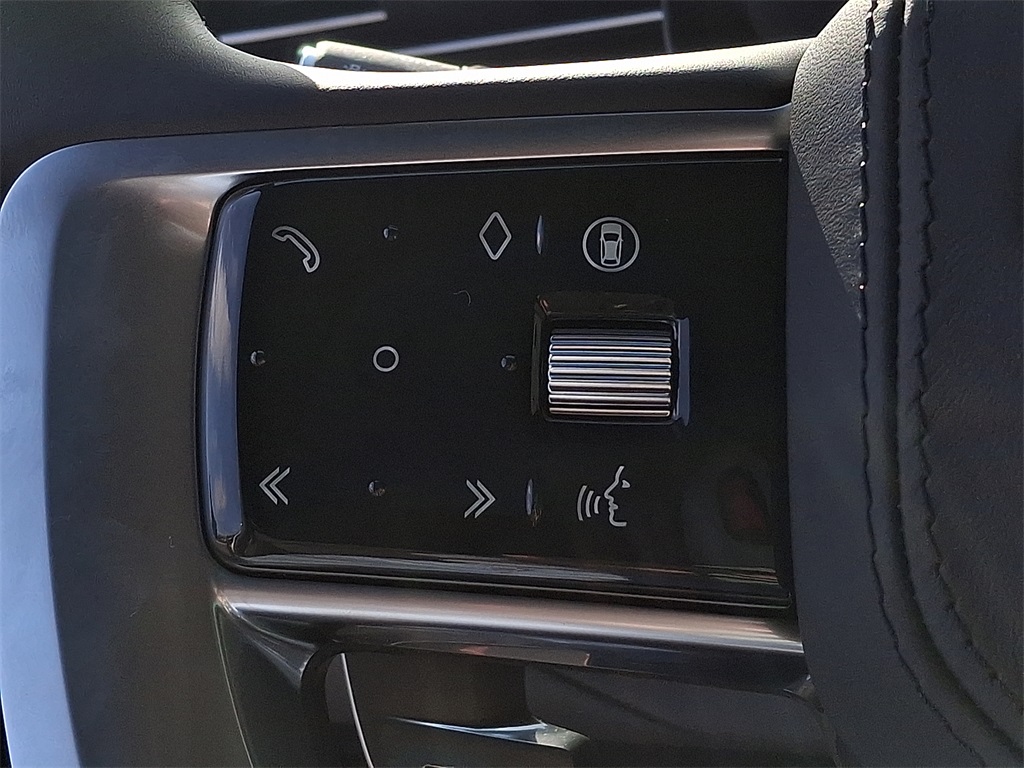2025 Land Rover Range Rover Autobiography photo 11