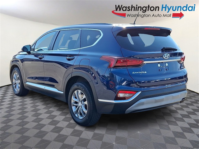 2019 Hyundai Santa Fe SE photo 3