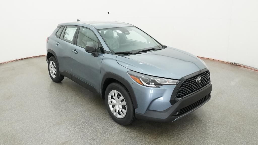 2025 Toyota Corolla Cross L photo 29