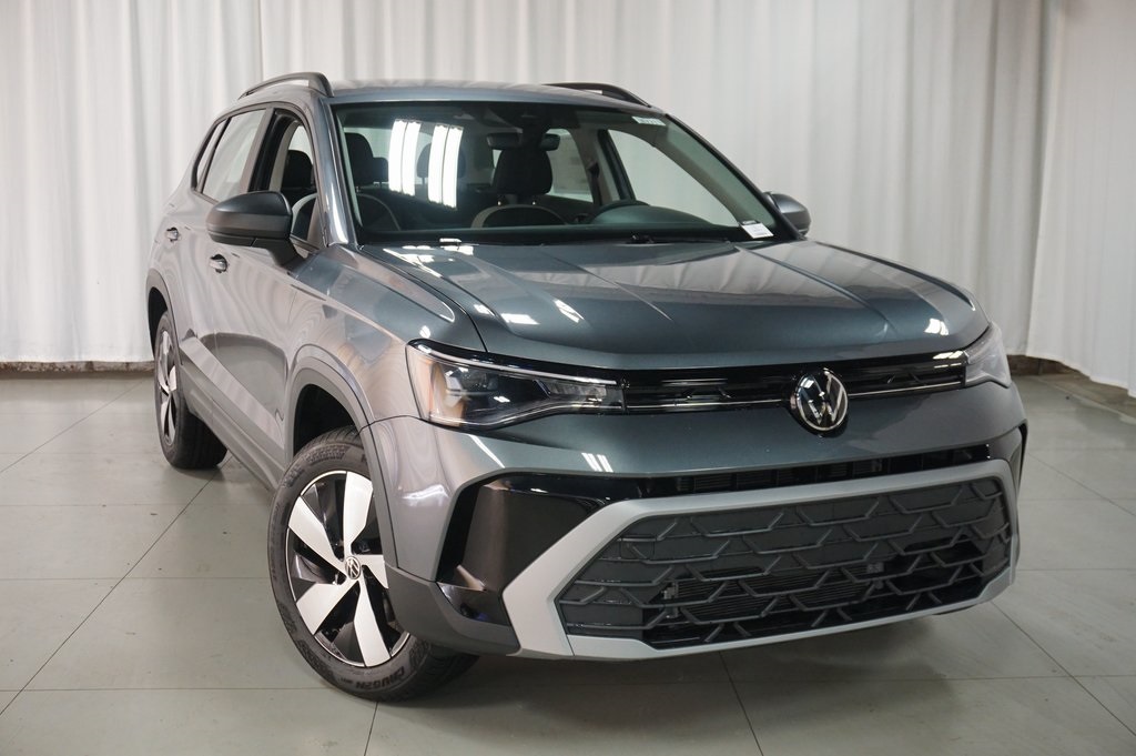 2025 Volkswagen Taos S photo 4