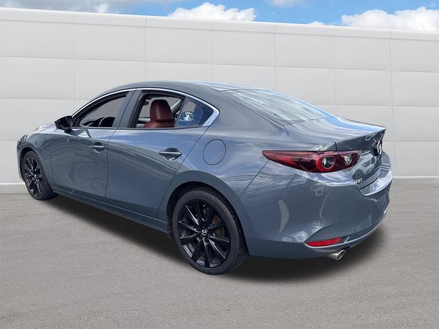 2022 Mazda Mazda3 Carbon photo 3