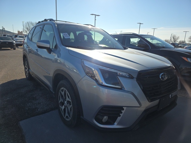 2023 Subaru Forester Premium