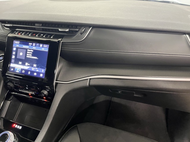 2023 Jeep Grand Cherokee Altitude photo 16