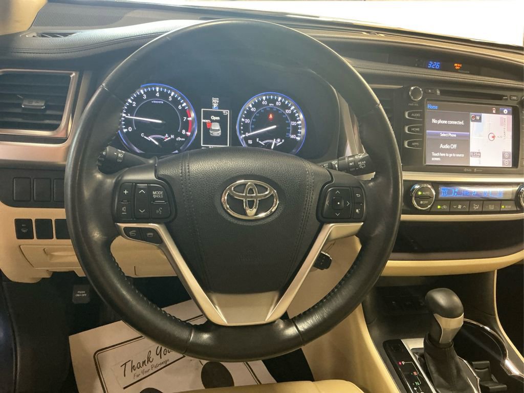 2015 Toyota Highlander XLE Sport photo 11