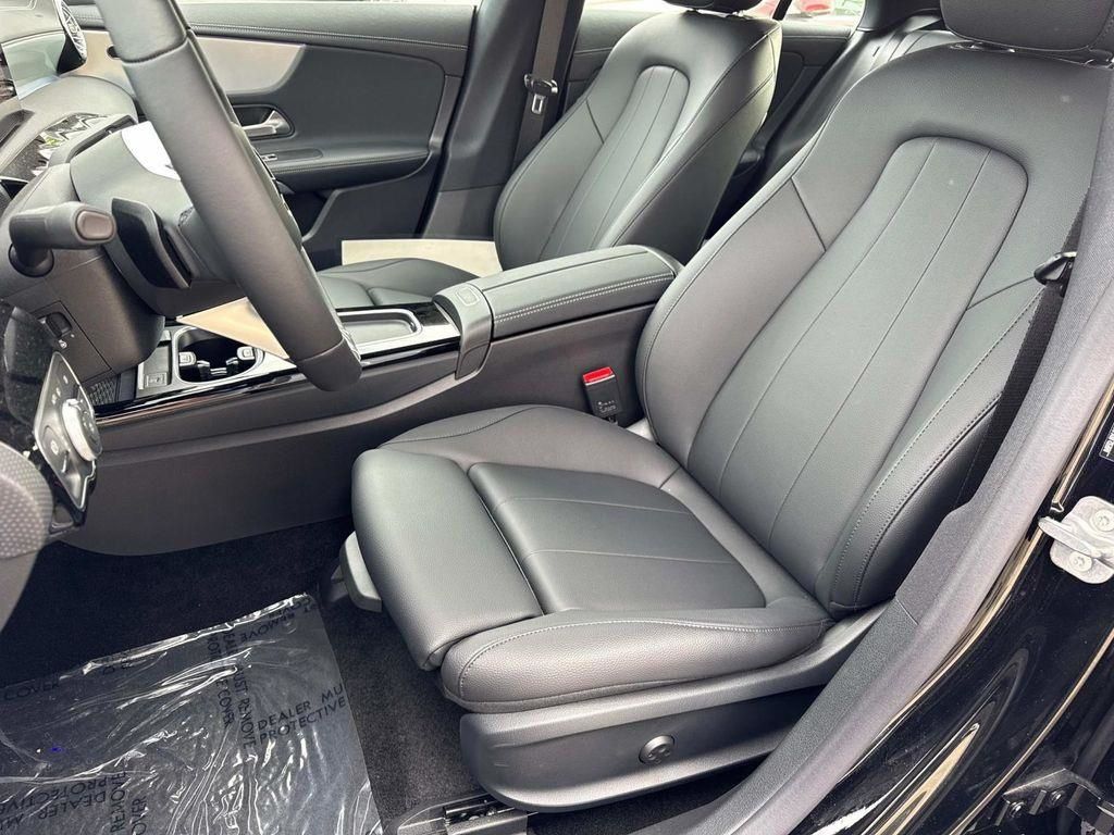 2024 Mercedes Benz CLA 250 4MATIC photo 15