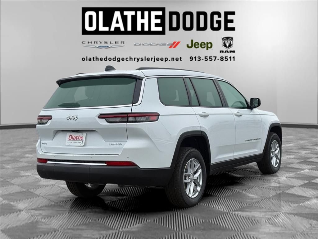 2025 Jeep Grand Cherokee Laredo Altitude photo 26