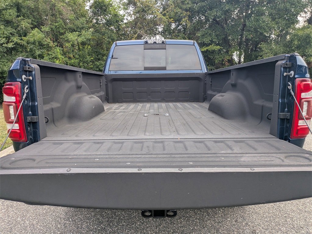 2019 Ram 3500 Laramie photo 10