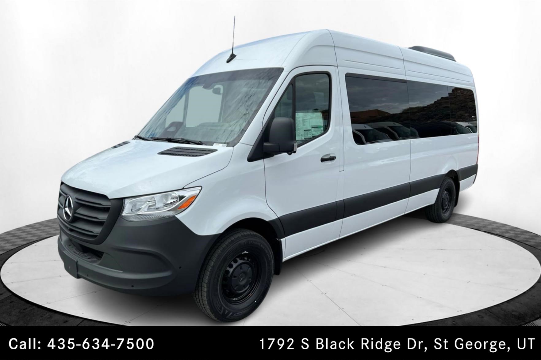 2025 Mercedes-Benz Sprinter Passenger Van Base's photo