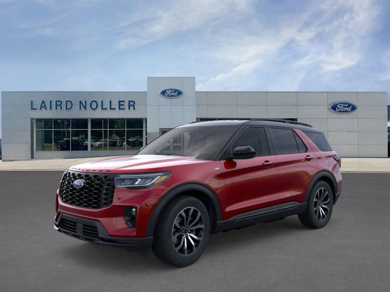 2025 Ford Explorer ST-LINE's photo