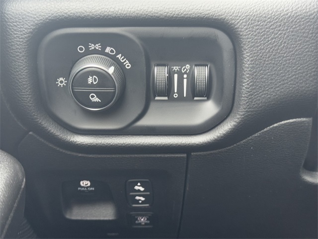 2025 Ram 1500 Big Horn photo 16