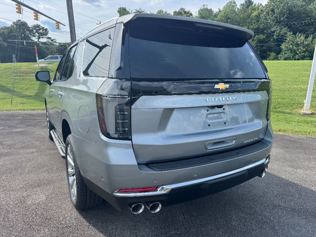 2025 Chevrolet Tahoe Premier photo 4