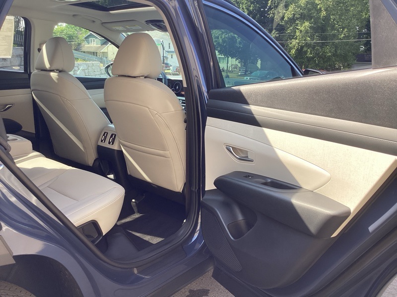 2025 Hyundai Tucson SEL Convenience photo 10