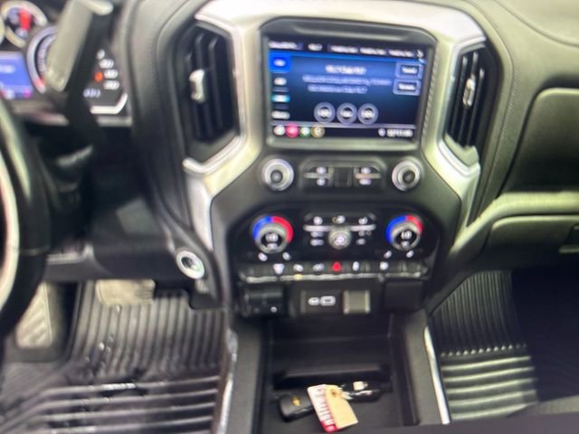 2022 Chevrolet Silverado 3500HD LT photo 6