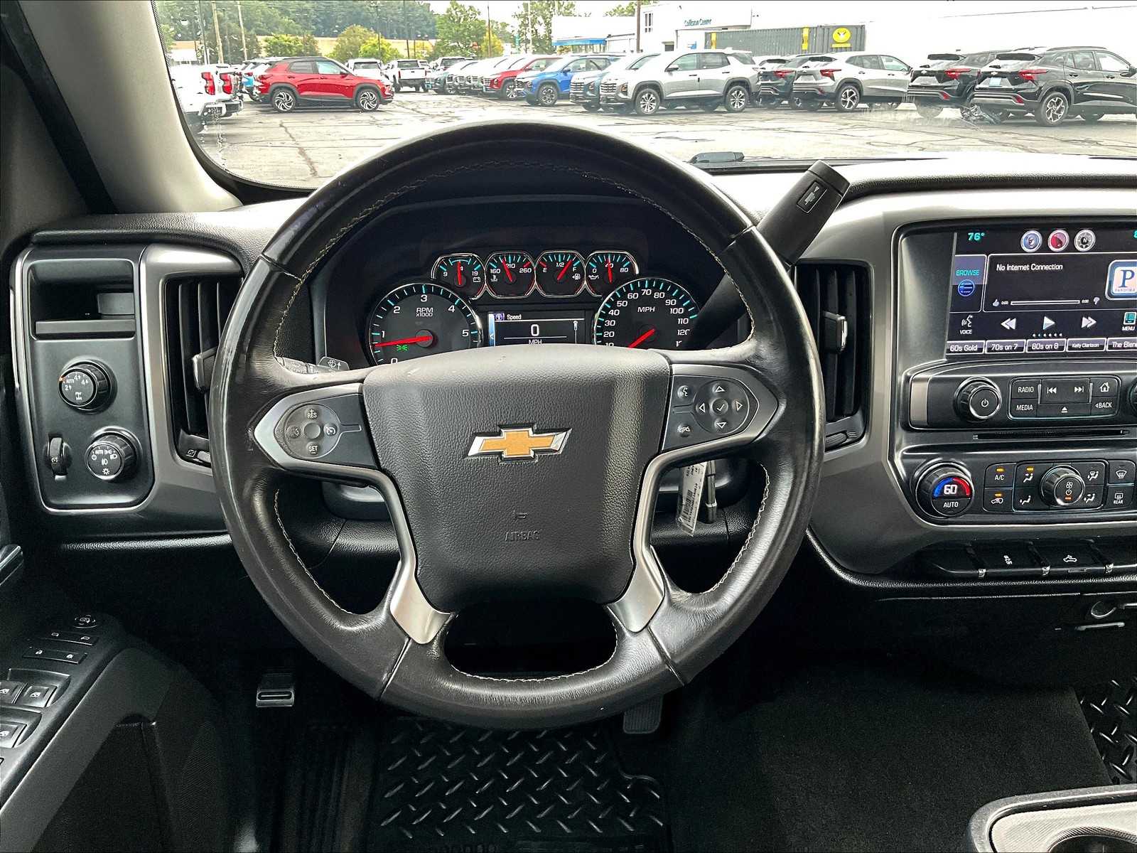 2016 Chevrolet Silverado 1500 LT photo 16
