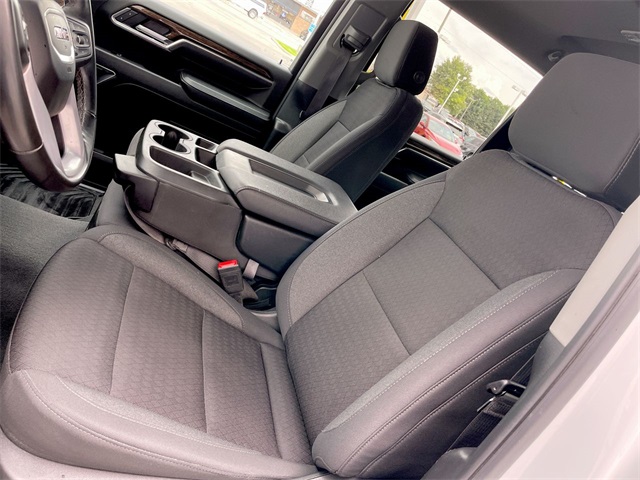 2025 Gmc Sierra HD SLE photo 4