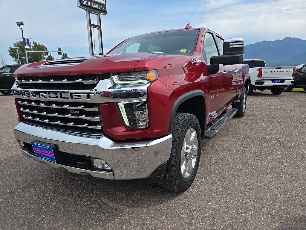 2023 Chevrolet Silverado 2500HD LTZ photo 3