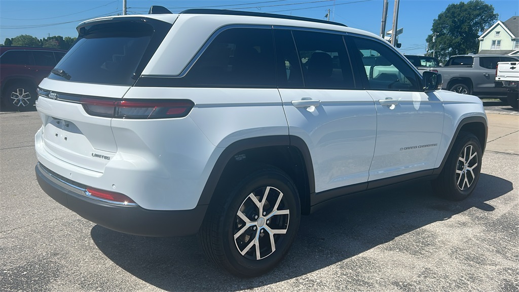 2025 Jeep Grand Cherokee Limited photo 2