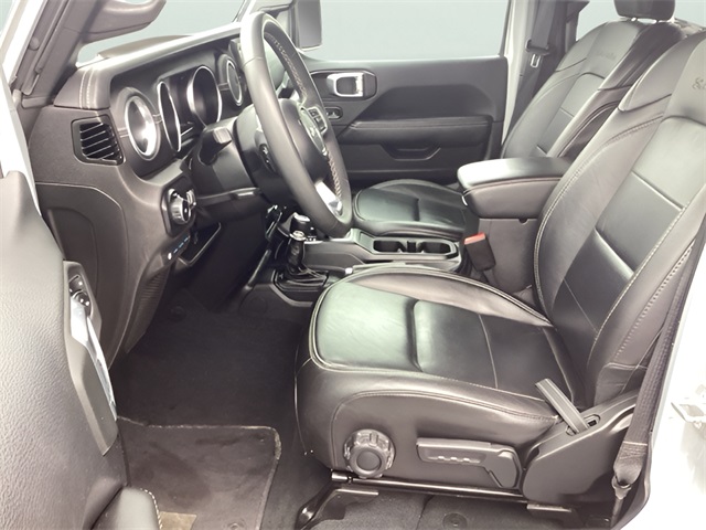 2023 Jeep Wrangler Sahara 4xe photo 8
