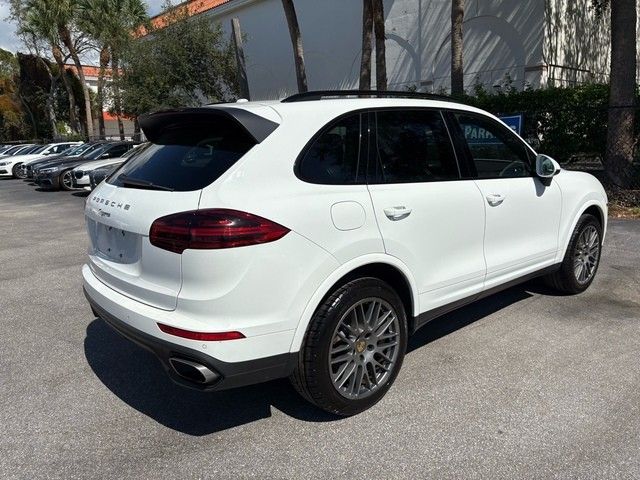 2017 Porsche Cayenne Platinum Edition photo 6