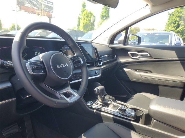 2024 Kia Sportage EX photo 12