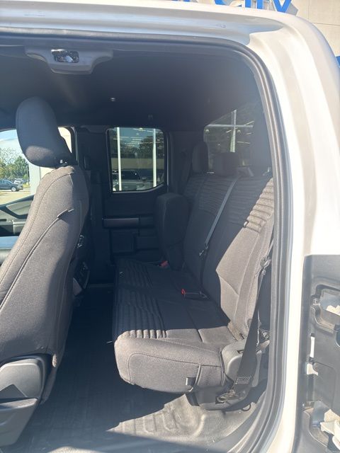 2022 Ford F-150 STX photo 9