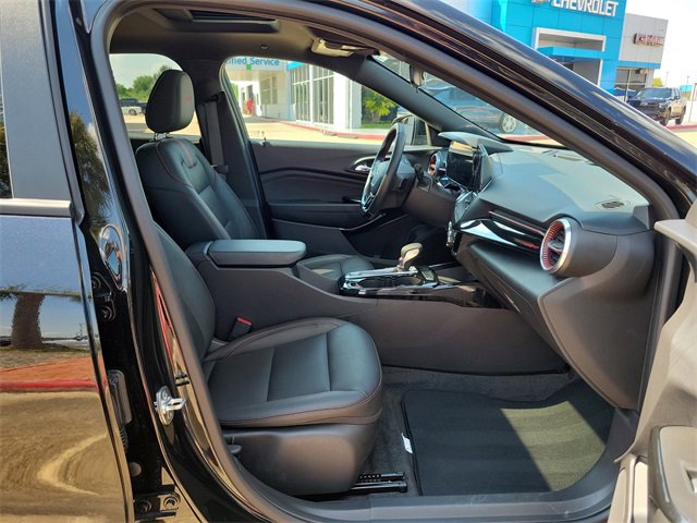2025 Chevrolet Trax photo 16