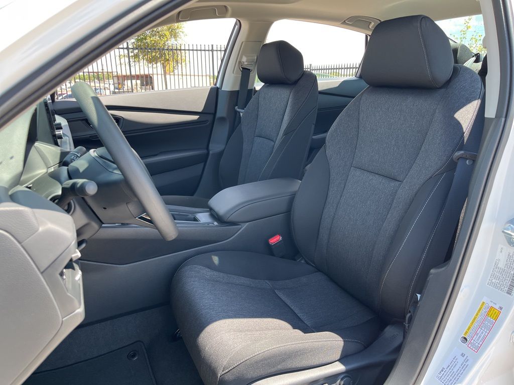 2025 Honda Accord SE photo 10