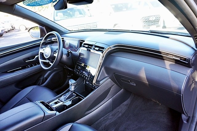 Used 2024 Gray Hyundai XRT image 9