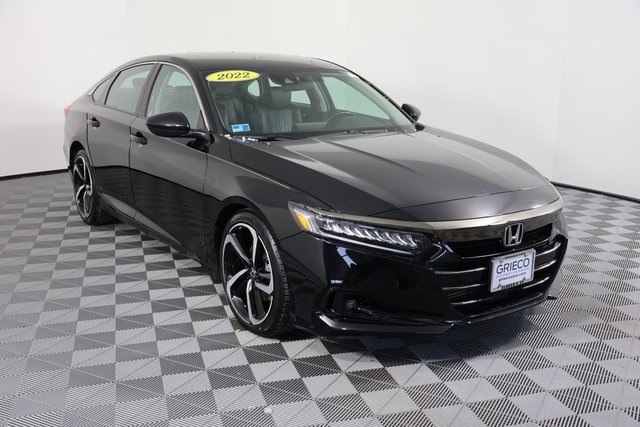2022 Honda Accord Sport SE's photo