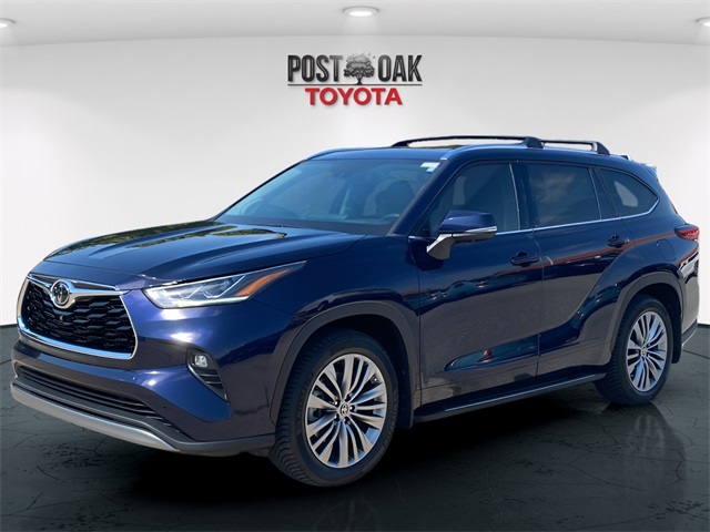 2021 Toyota Highlander Platinum photo 3