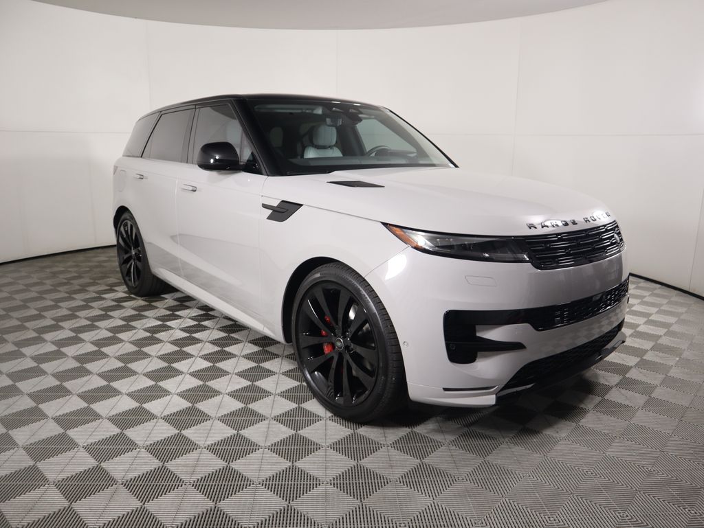 2025 Land Rover Range Rover Sport SE photo 2