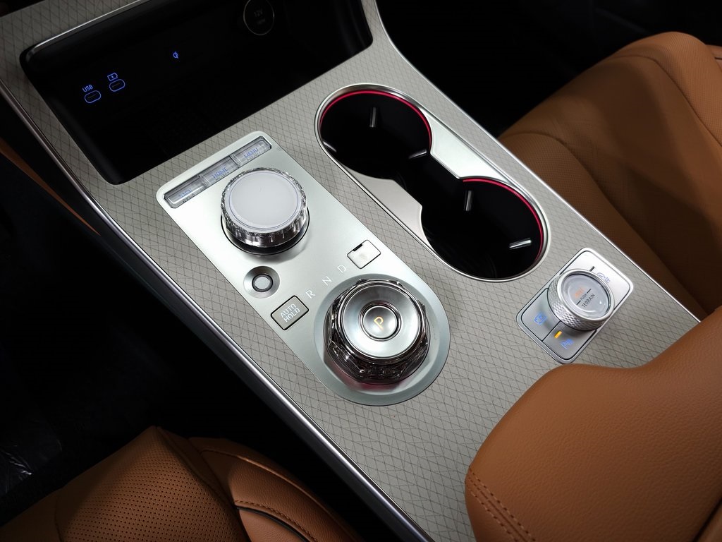 2026 Genesis GV80 2.5T Advanced AWD photo 22