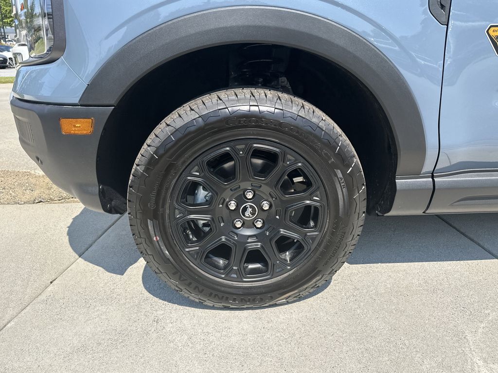 2025 Ford Bronco Sport Badlands photo 8