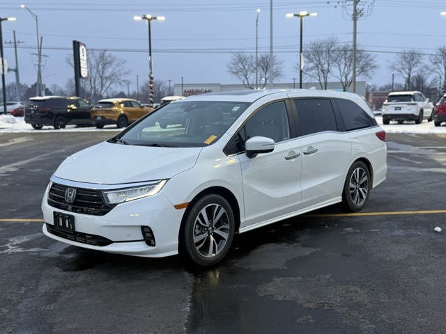 2023 Honda Odyssey Touring's photo