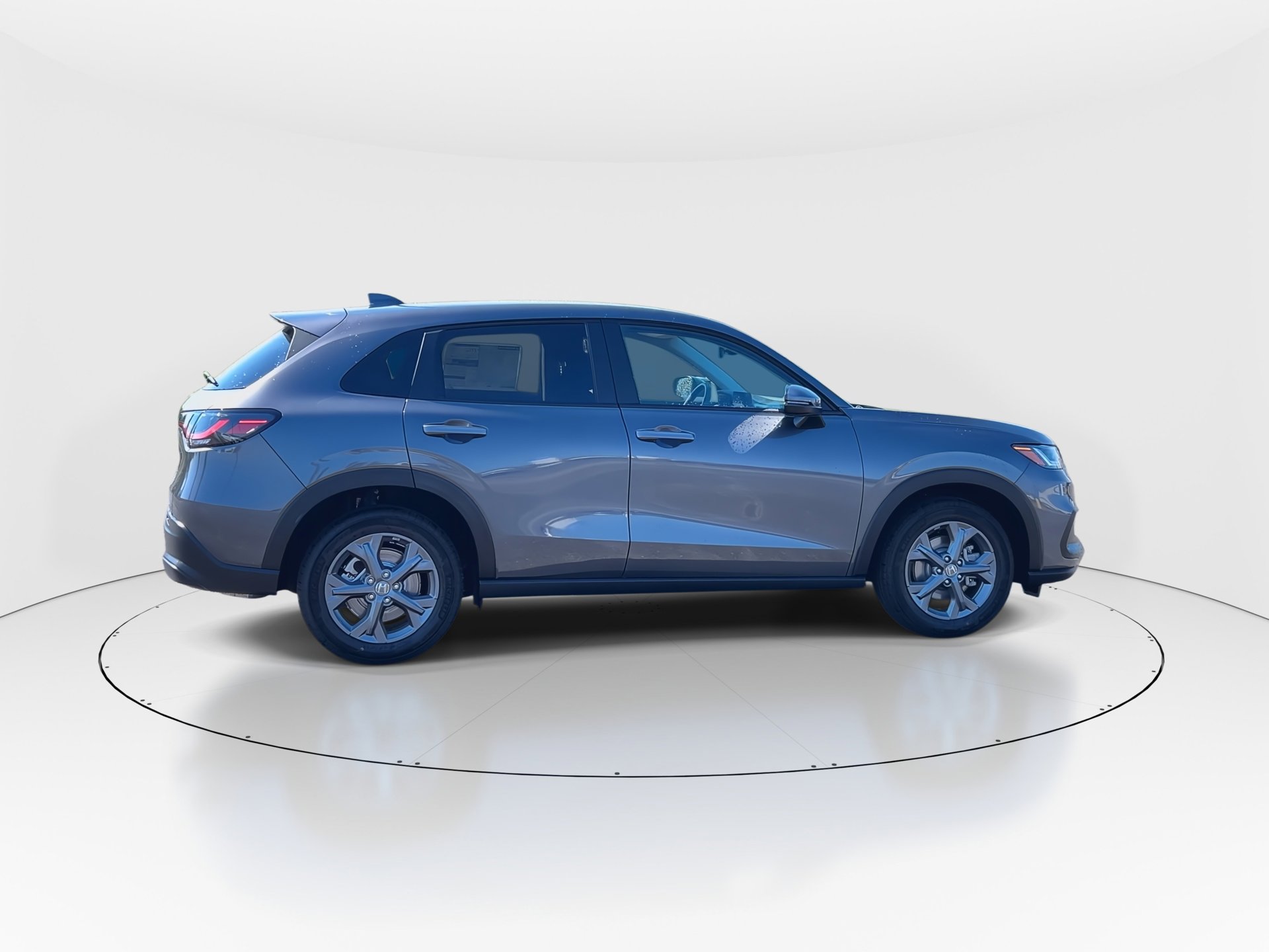2026 Honda HR-V LX photo 7