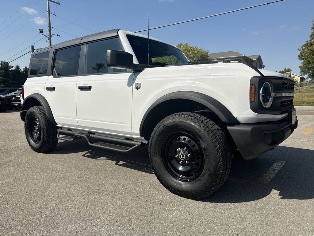 2025 Ford Bronco Big Bend photo 3