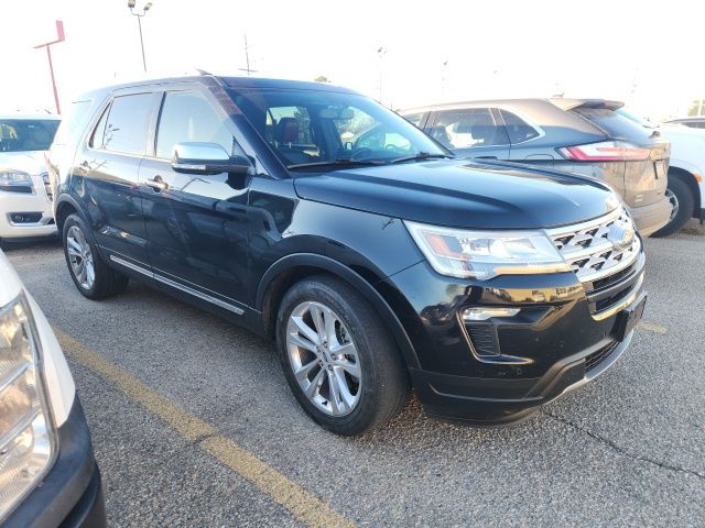 2019 Ford Explorer XLT's photo