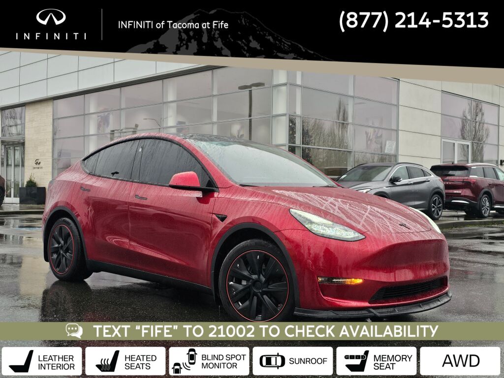 2024 Tesla Model Y Long Range's photo