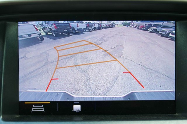 Used 2022 Summit White Chevrolet Z71 image 33