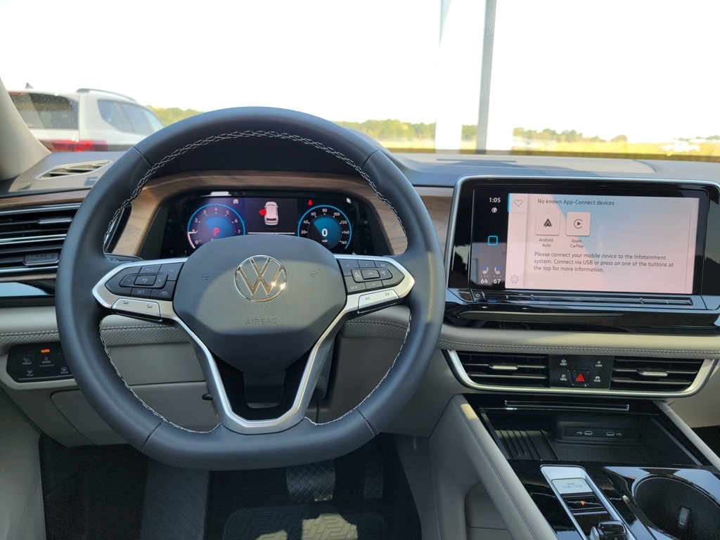2025 Volkswagen Atlas SE Technology photo 25