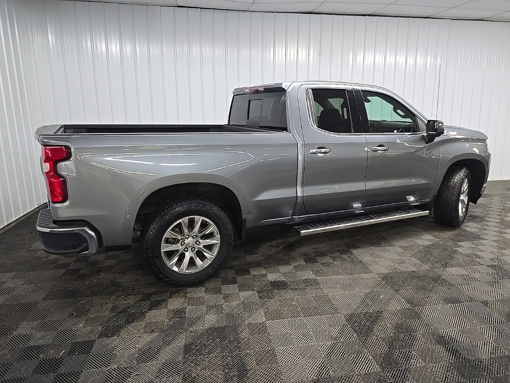 2020 Chevrolet Silverado 1500 LTZ photo 3