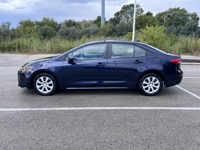 2024 Toyota Corolla LE photo 13