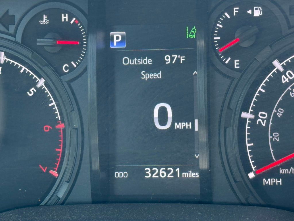 2024 Toyota 4Runner SR5 photo 2