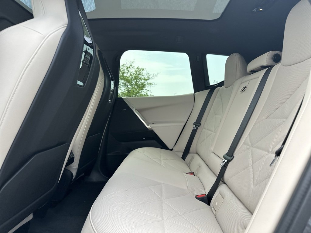 2026 Bmw iX iX xDrive60 photo 17