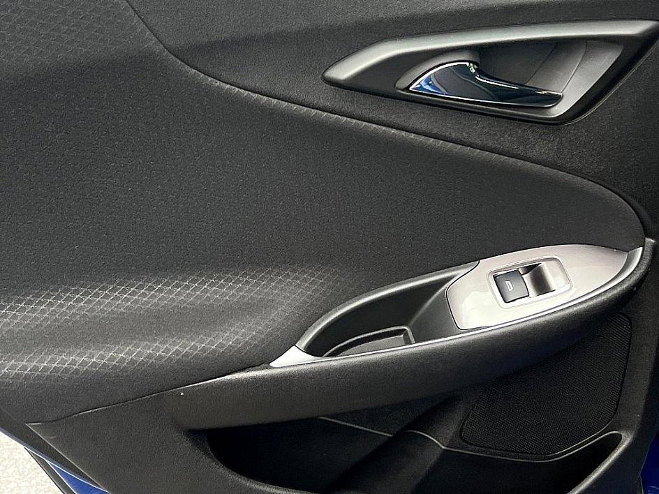 2023 Chevrolet Malibu 1LT photo 8