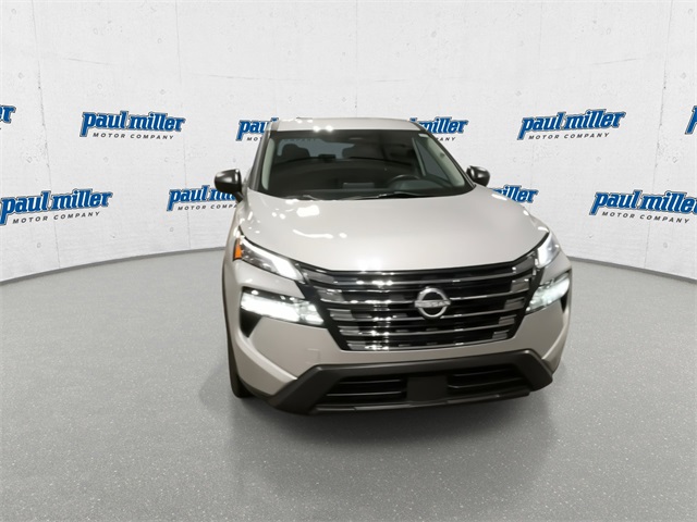 2024 Nissan Rogue S photo 3