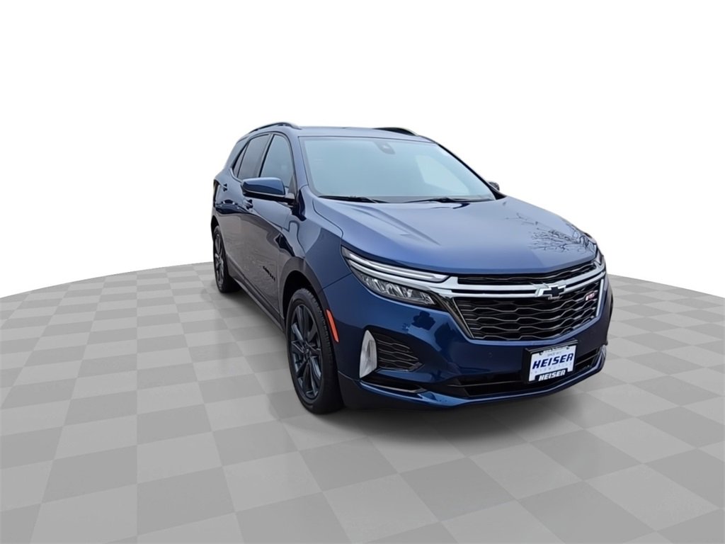 2022 Chevrolet Equinox LT photo 2