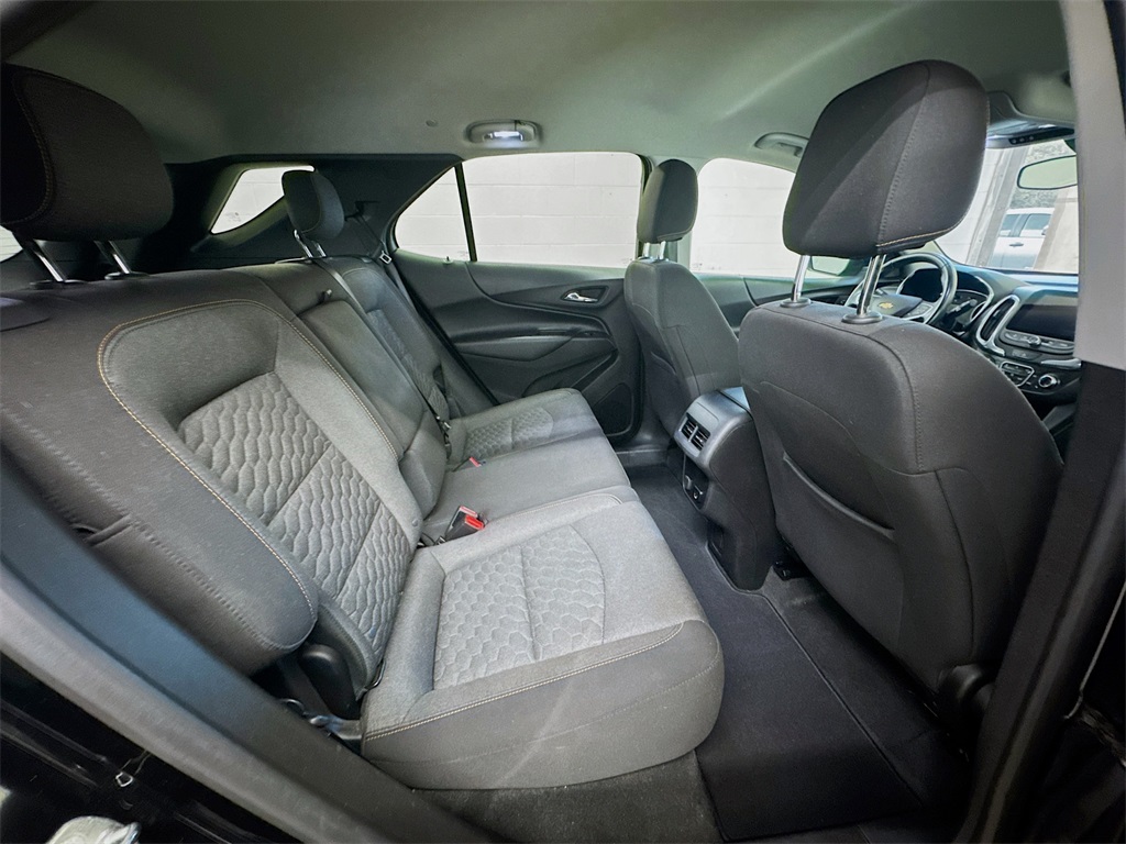 2018 Chevrolet Equinox LT photo 22