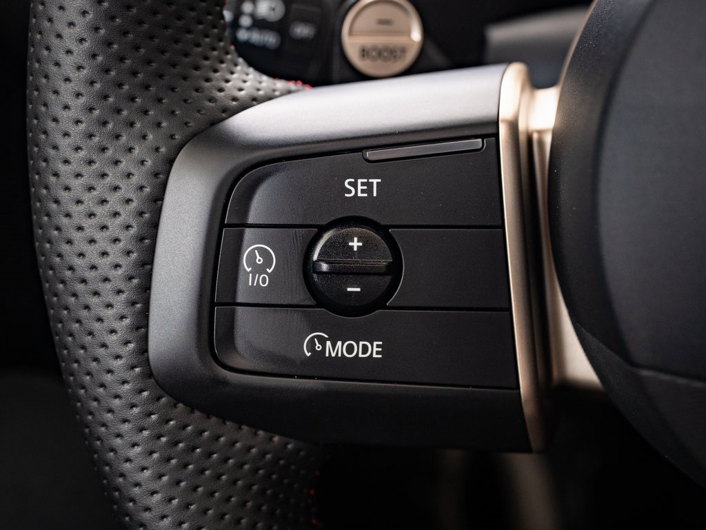 2025 Mini Cooper 2 Door Hardtop Iconic photo 22