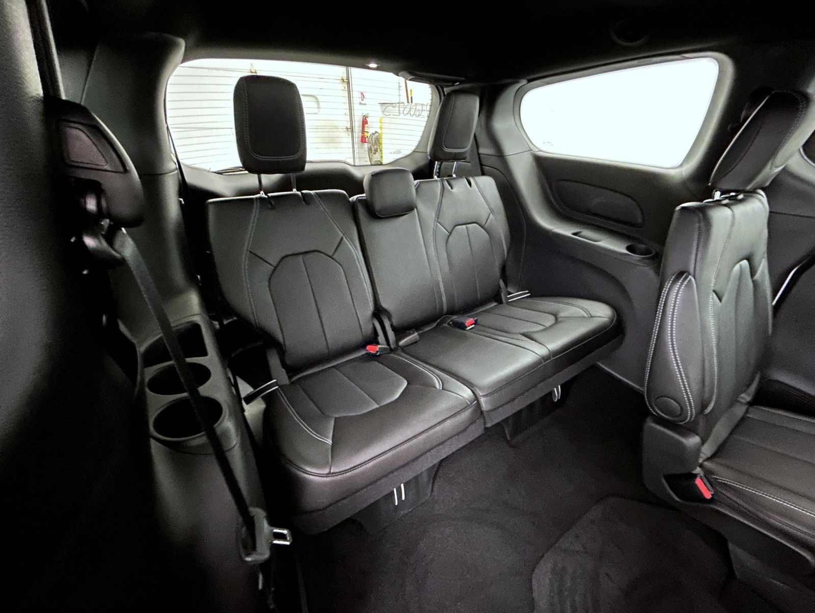 2026 Chrysler Voyager LX photo 18